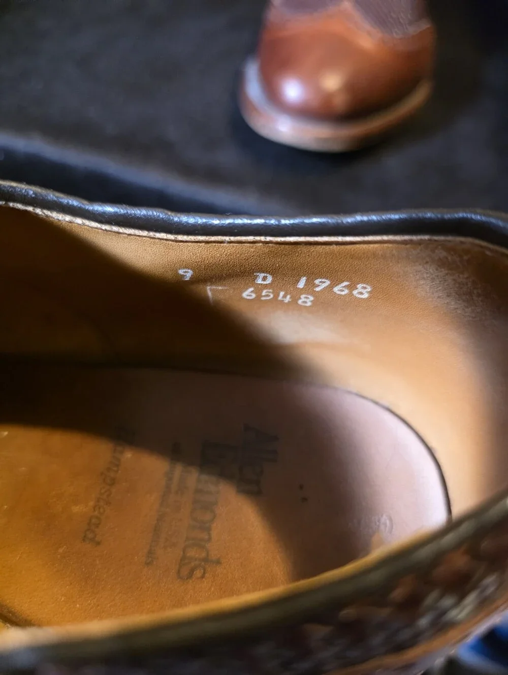 Allen Edmonds Brown Leather Woven Wingtip Oxfords Size 9
